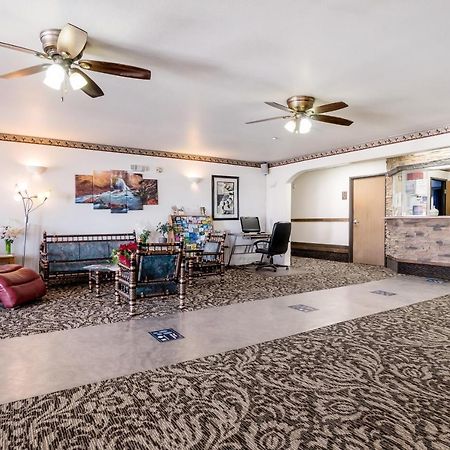 Americas Best Value Inn Грин-Ривер Экстерьер фото